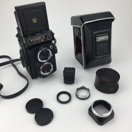 Yashica Mat 124G with case, close up lenses and manual